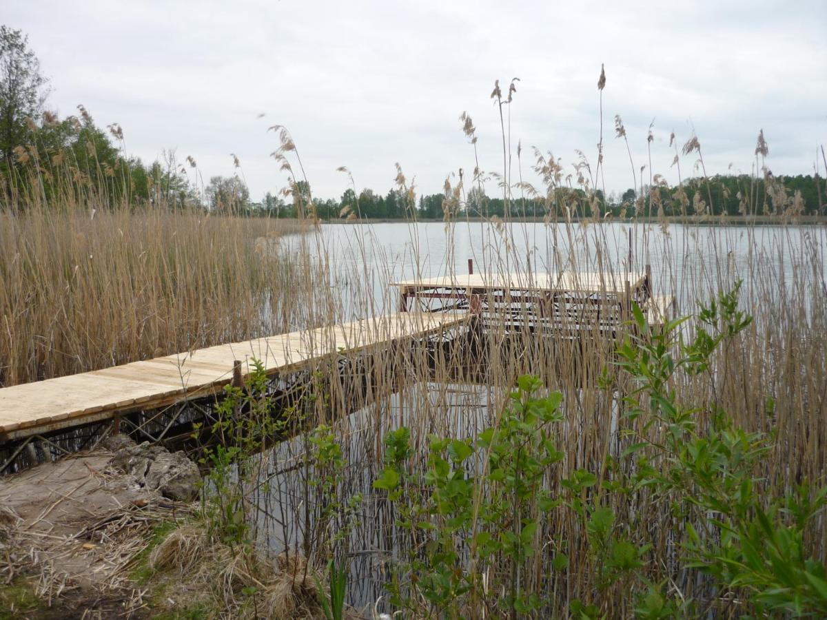 Dowcien Villa Burdeniszki Bagian luar foto